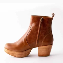 Fortress Charli Platform Bootie - Brown