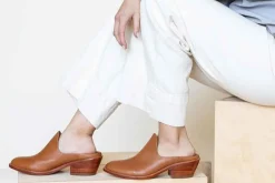 Fortress Michelle Mule - Caramel