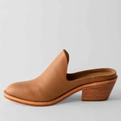 Fortress Michelle Mule - Caramel