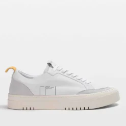 Oncept London Sneaker for Women - White Cloud
