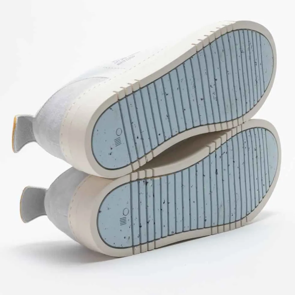 Oncept London Sneaker for Women - White Cloud