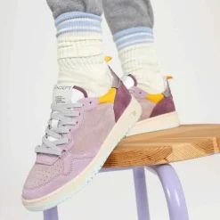 Oncept Phoenix Sneaker - Violet Multi