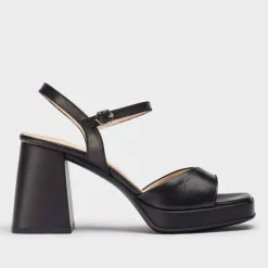 Wonders Beatle High Heel - Black
